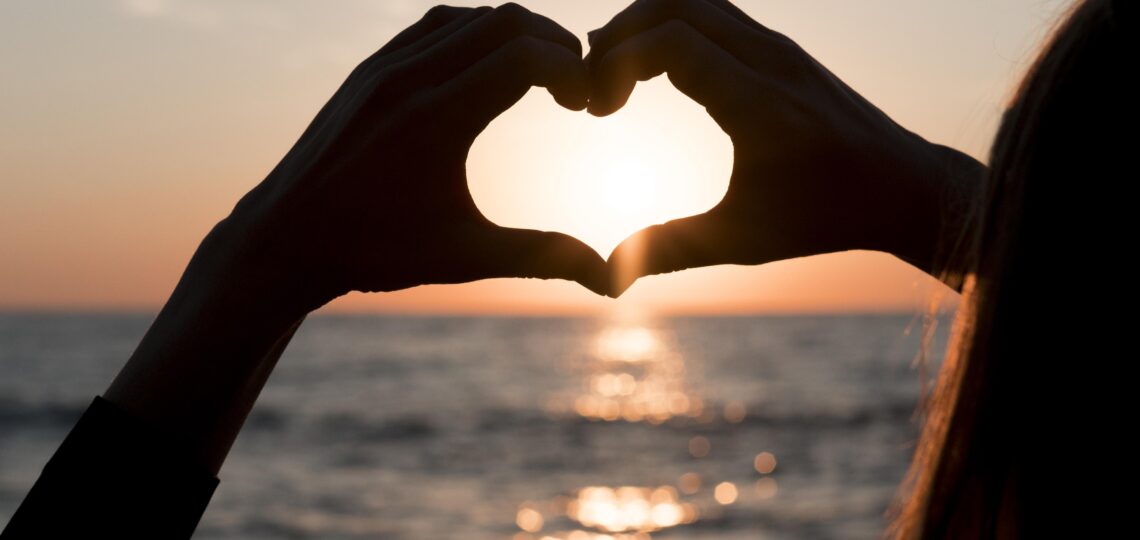 Het onderhouden van een gezonde en liefdevolle relatie vereist voortdurende aandacht en inzet van beide partners.